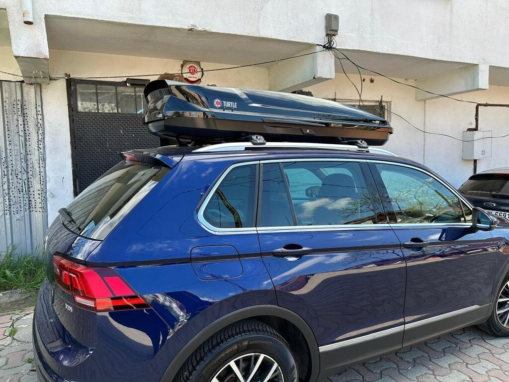 Turtle Tirol 550 Parlak Siyah Port Bagaj Tabut