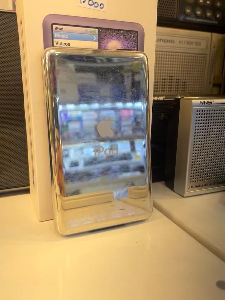Apple a1238 60 gb iPod - 2