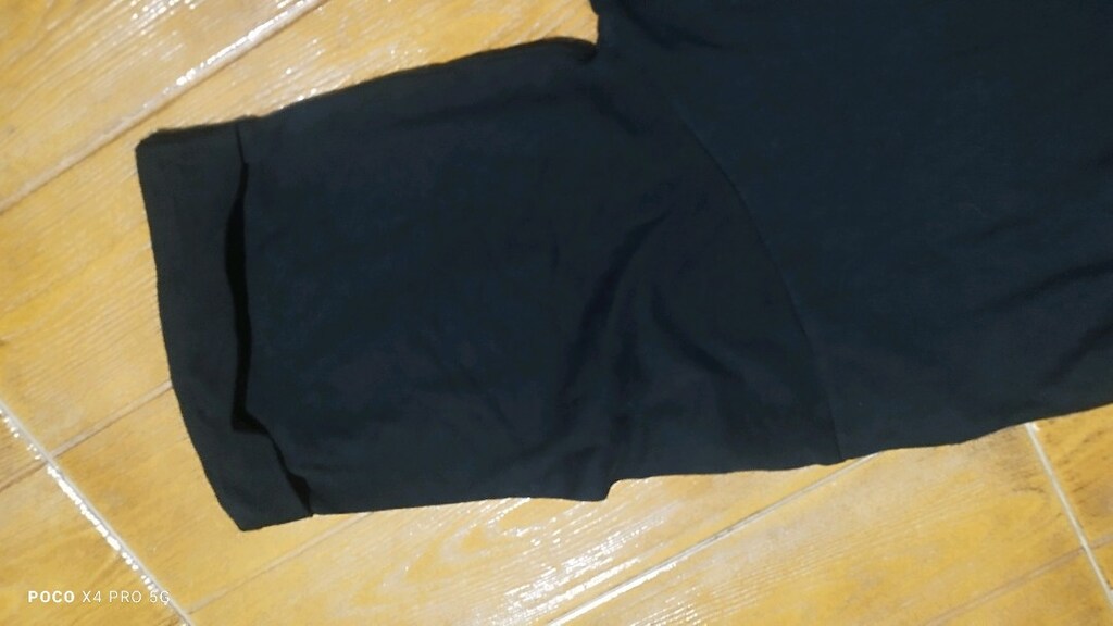 #Addax tshirt Kolu geniş ve biraz uzundur..Kadın erkek giyer.. - 4