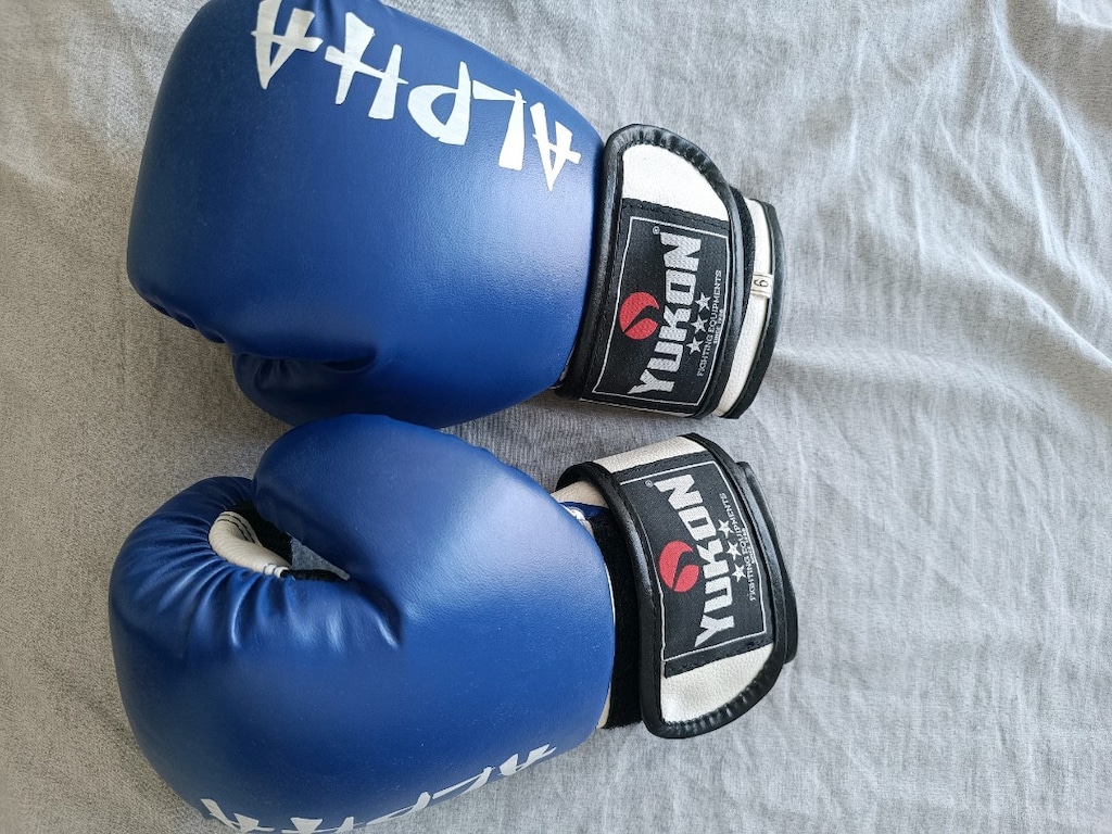 box eldiveni - 2