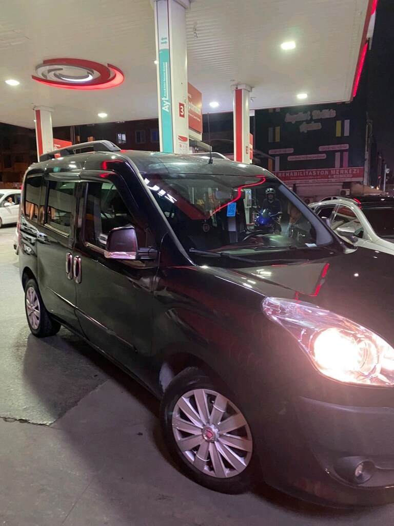 Doblo 1.6 m.jet elegance - 3