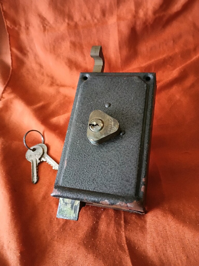 DEMİR KAPI KİLİDİ - 2