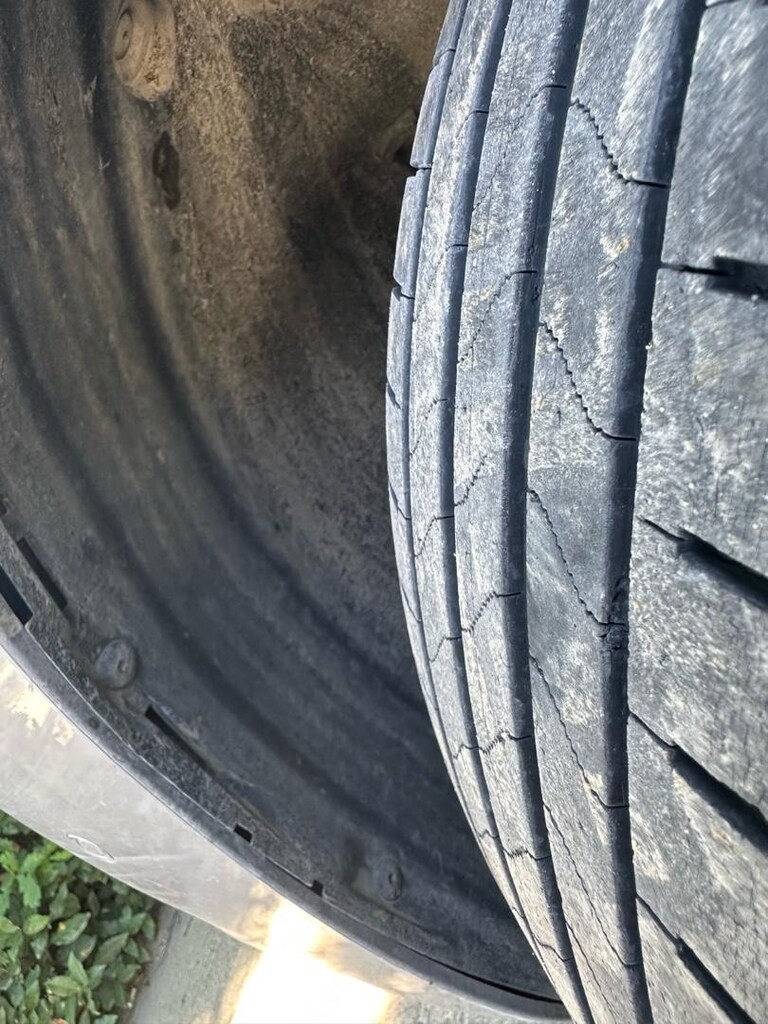 205/55/17 brigstone turanza lastik - 5