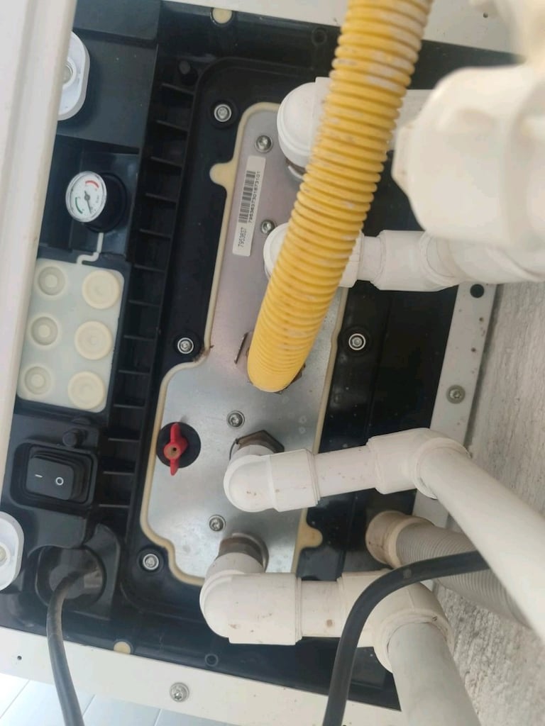 Viessmann Vitodens 100W Yoğuşmalı Kombi – Bir Yıllık Temiz ve Sorunsuz - 4