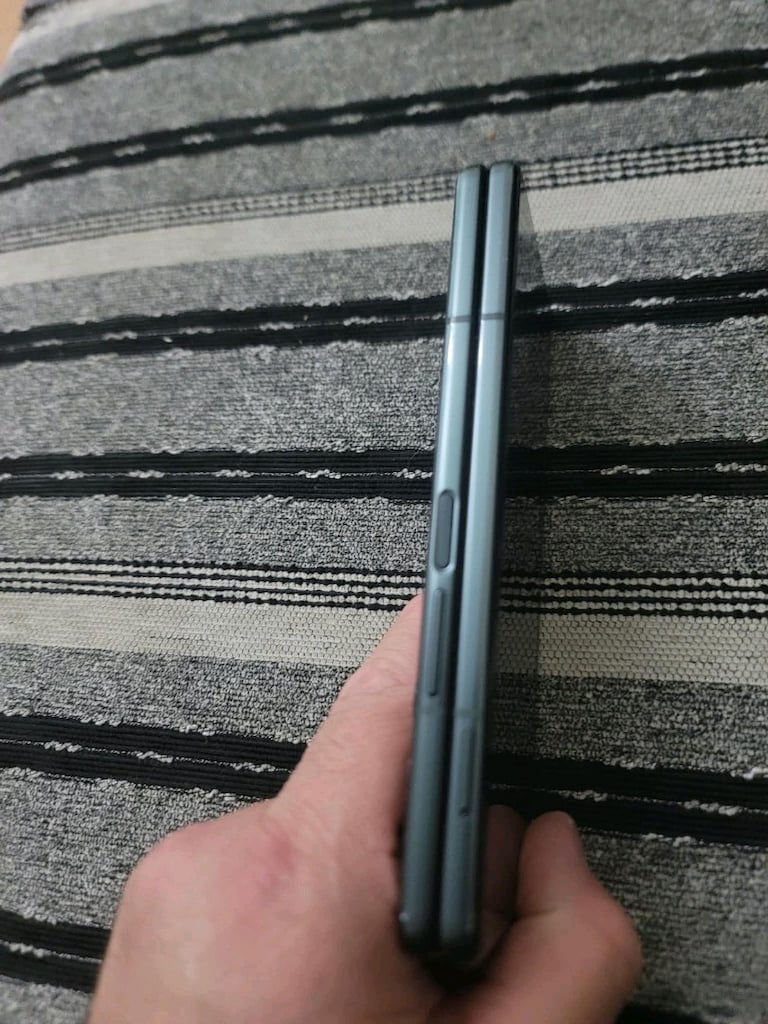 Samsung Türkiye Z Fold 3 12/256 çift sim 10/7 kozmetik - 6