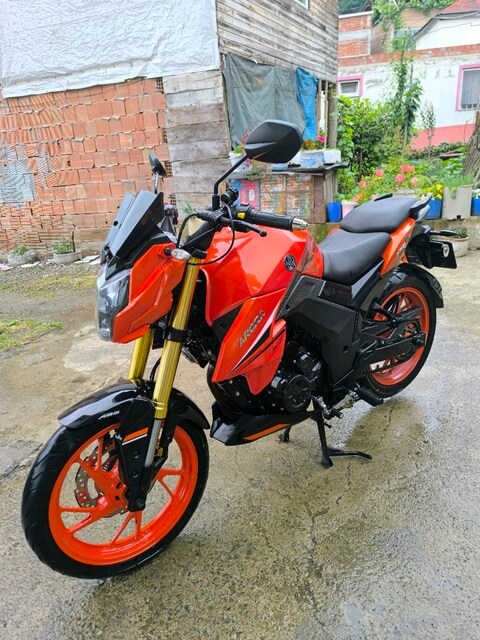 Arora ars200