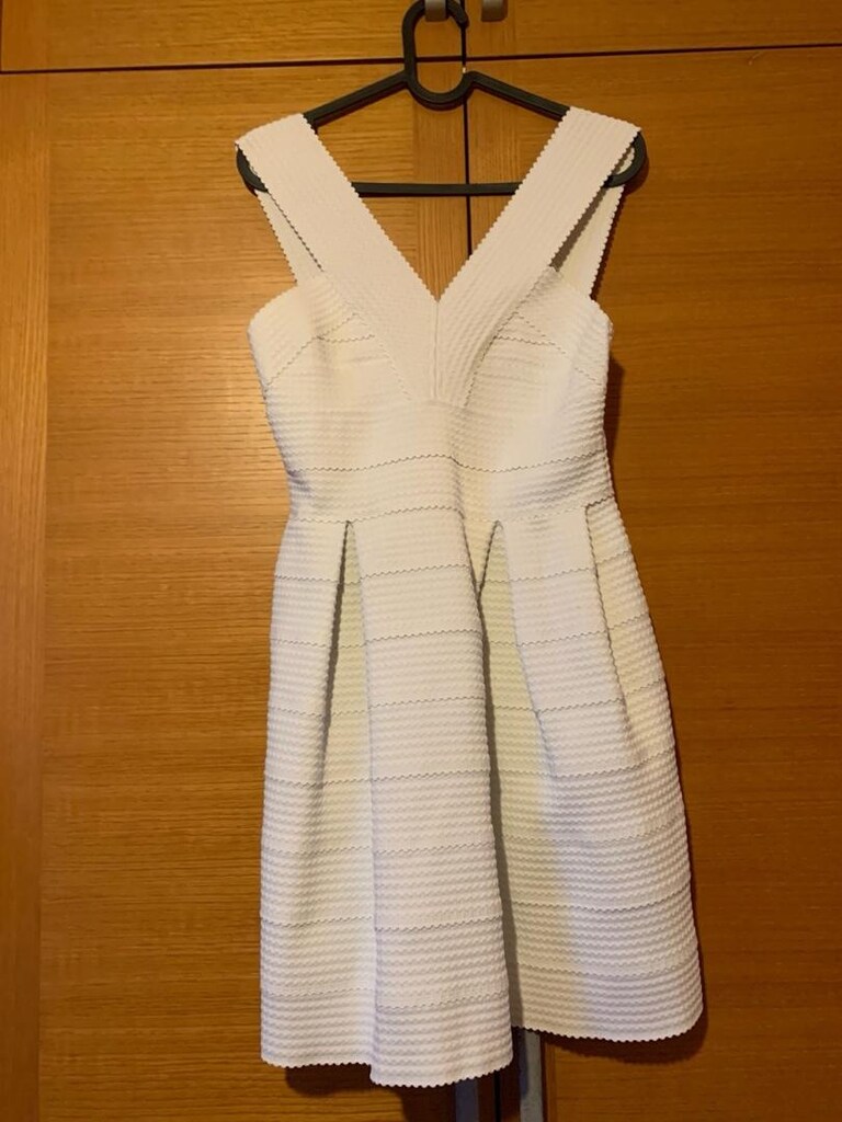 h&m beyaz elbise