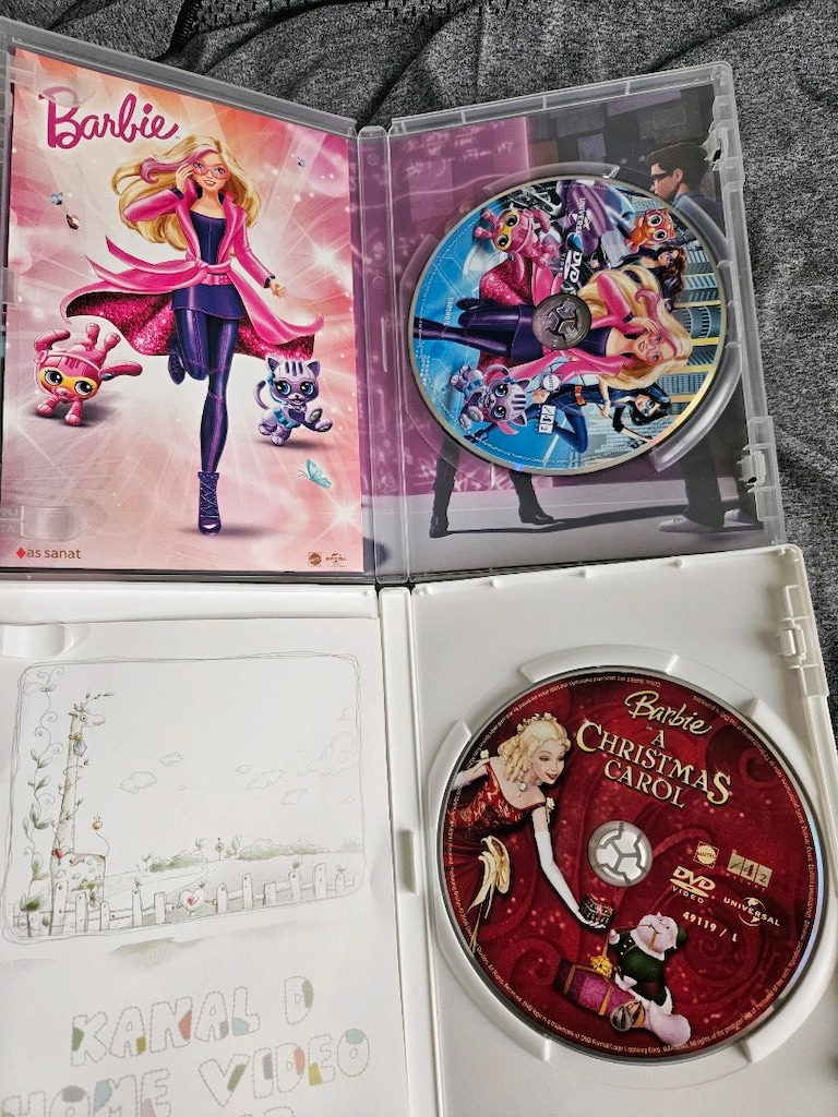 Barbie Yeni Yıl Hikayesi ve Gizli Görevde Animasyon Dvdleri - 2