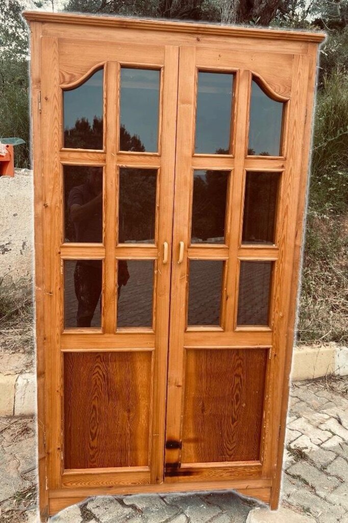 Ahşap gardolap - 2