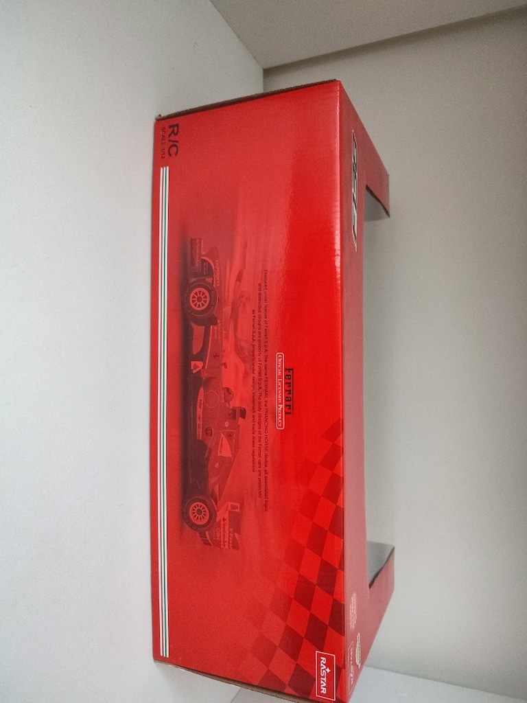 Rastar Ferrari F138 1/12 - 5