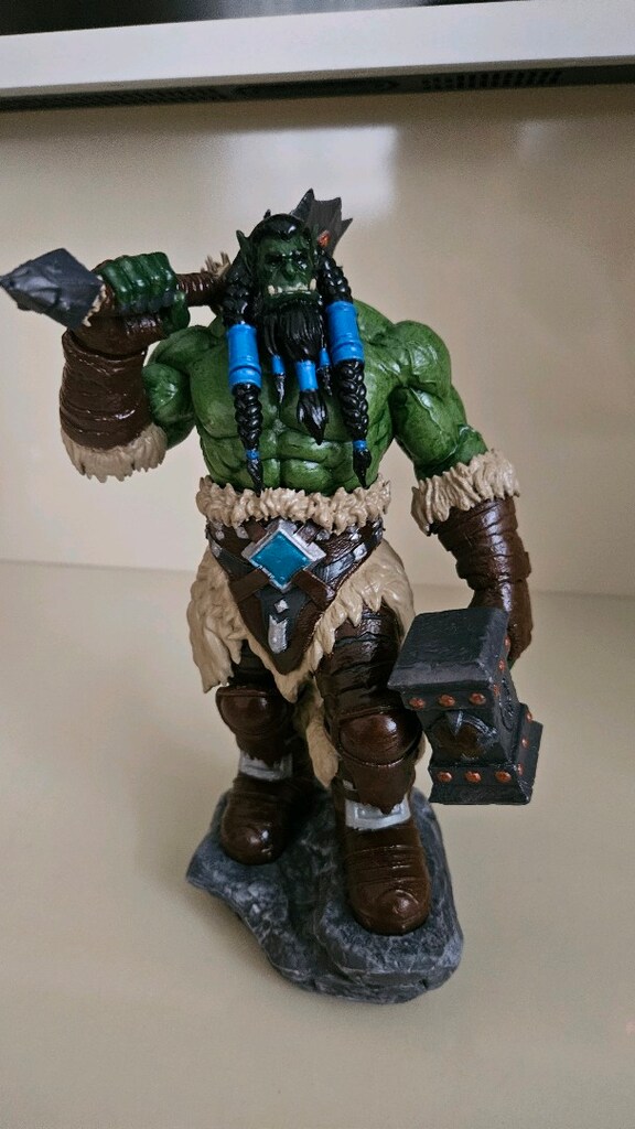 Warcraft Thrall Figürü 21 cm El Boyaması - 3