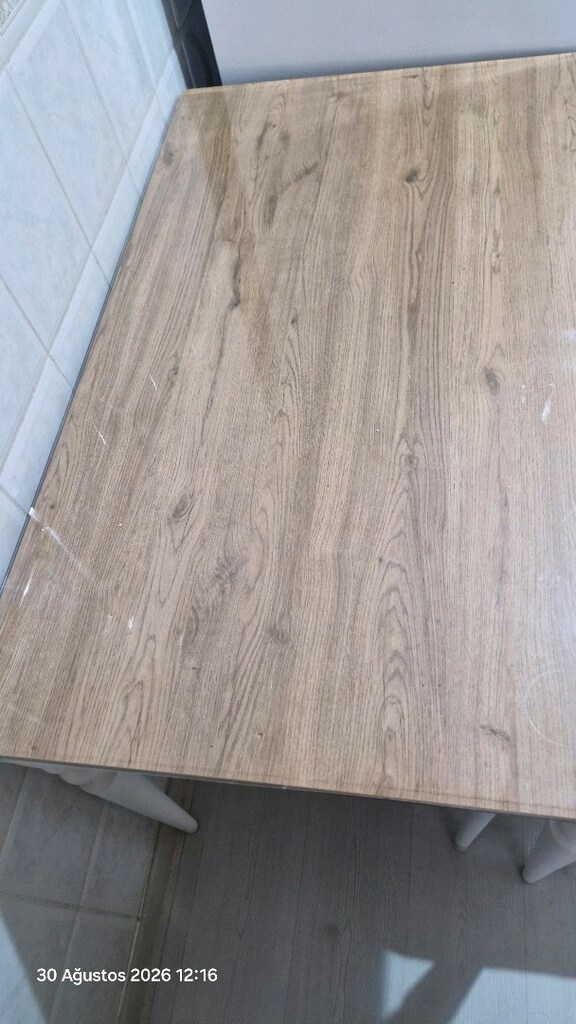 Mutfak masası ve 4 adet sandalye - 7