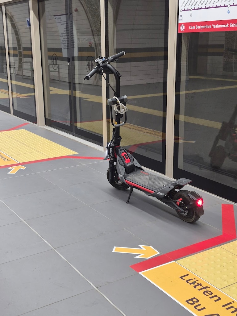Segway ZT3 Pro Elektrikli Scooter - 2 Ay Kullanıldı - Garantili - 6