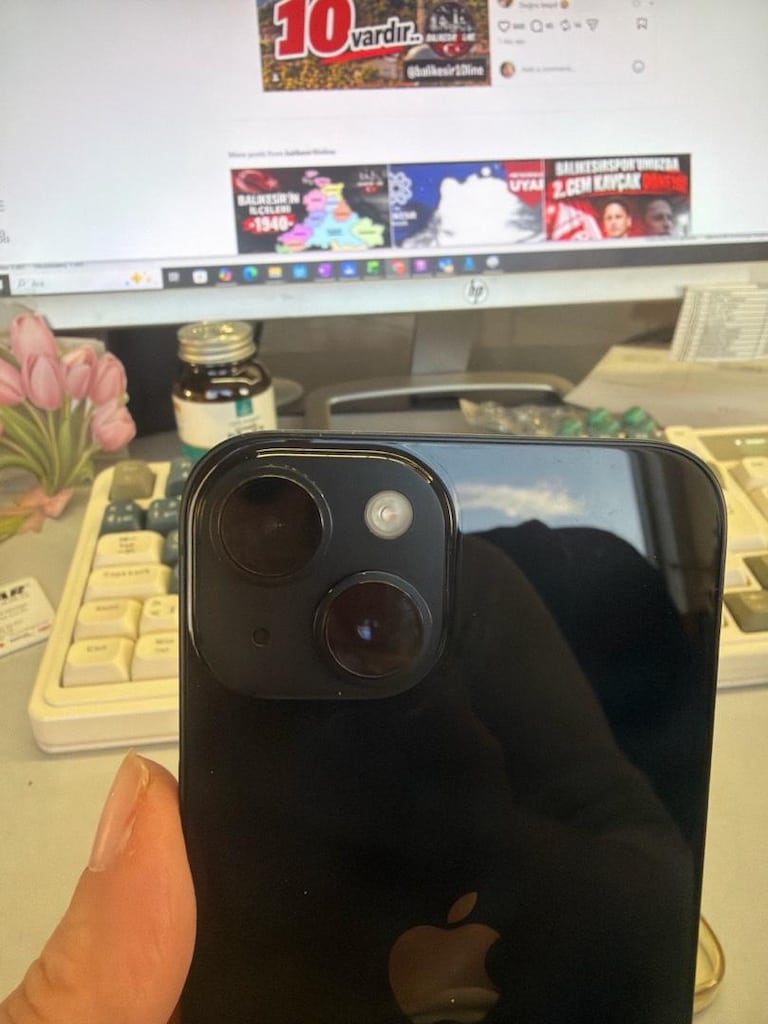 iPhone 14 - 4