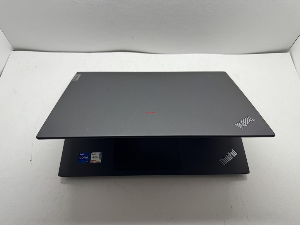 THİNKPAD T14S İ7 11. NESİL 16 GB RAM 256 M2SSD DOKUNMATİK - 9