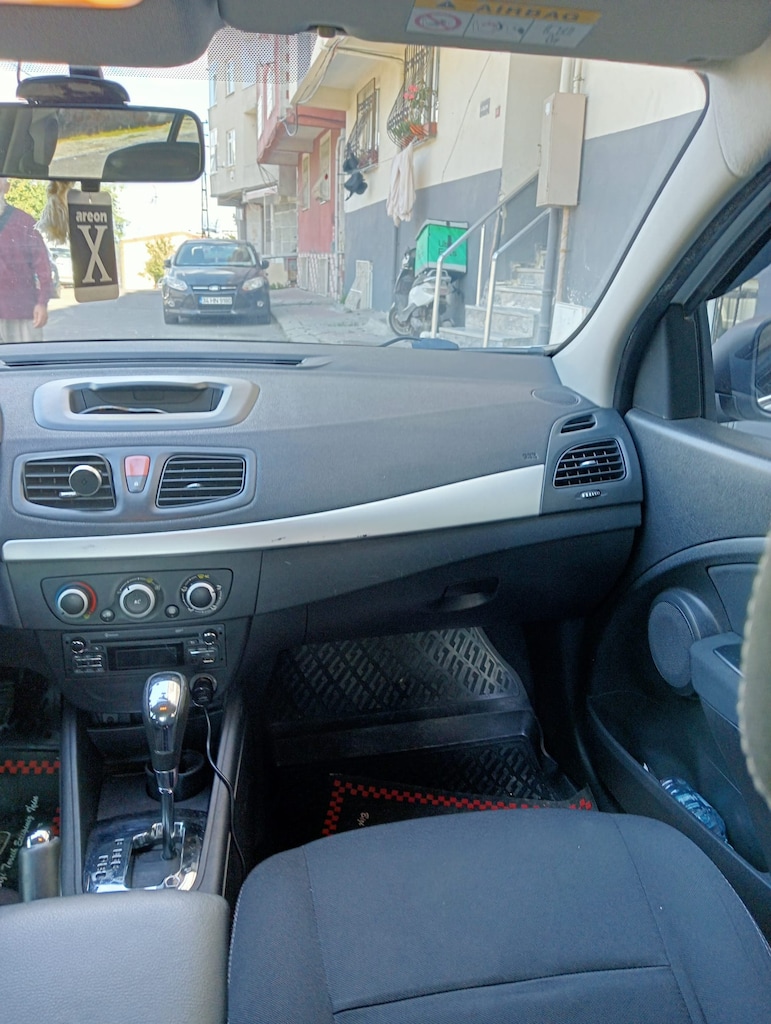 ACİL SATILIK! 2014 RENAULT FLUENCE 1.5 DCI OTOMATİK - 4