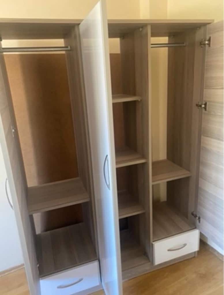 üç kapılı dolap - 2