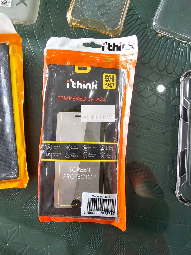 çeşitli telefon kılıfları - 10