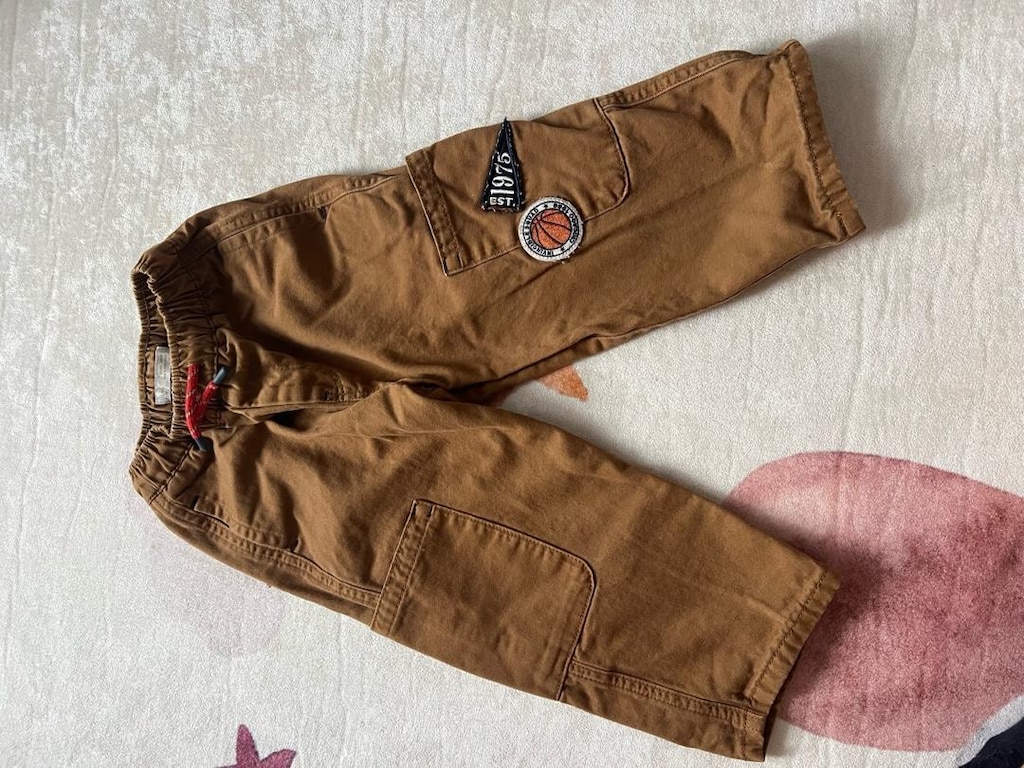 ZARA erkek 4 yaş 5adet havuç pantolon 4yaş erkek 2adet sweatshirt - 4