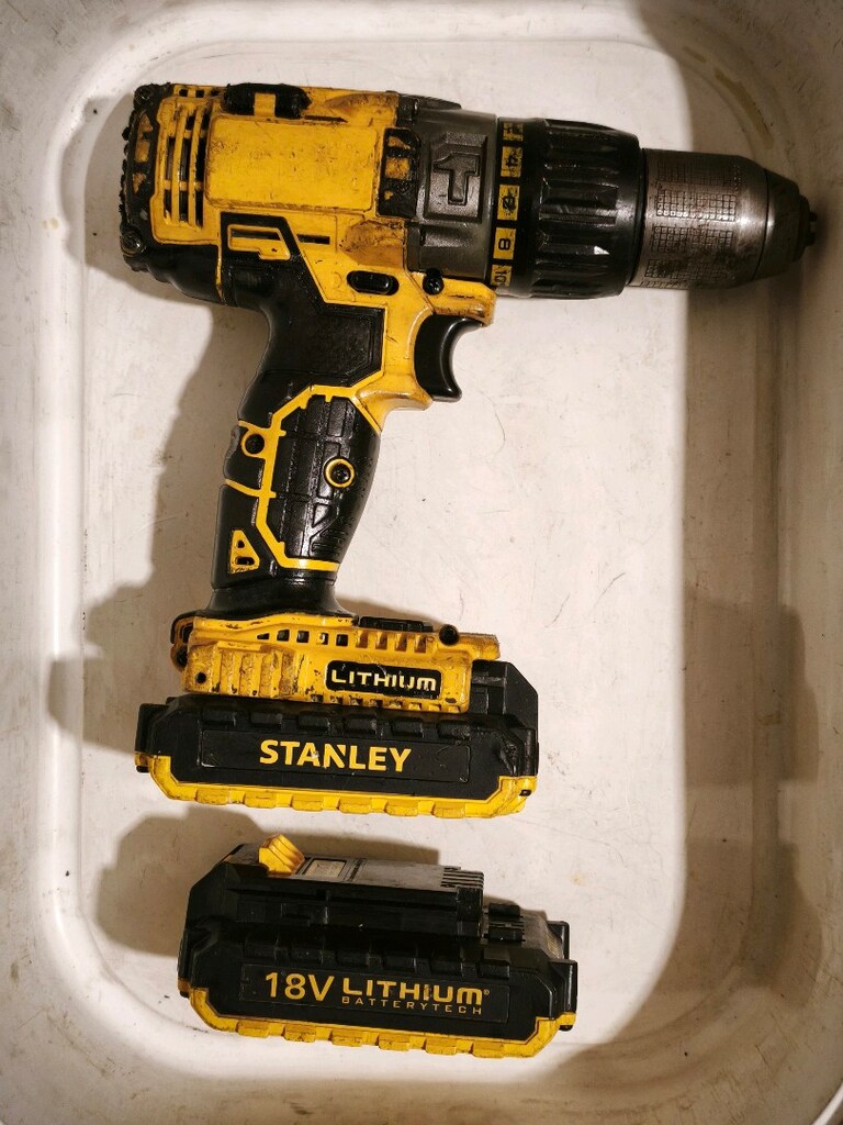 ORİJİNAL STANLEY 18 VOLT SORUNSUZ ÇALIŞAN MATKAP - 8