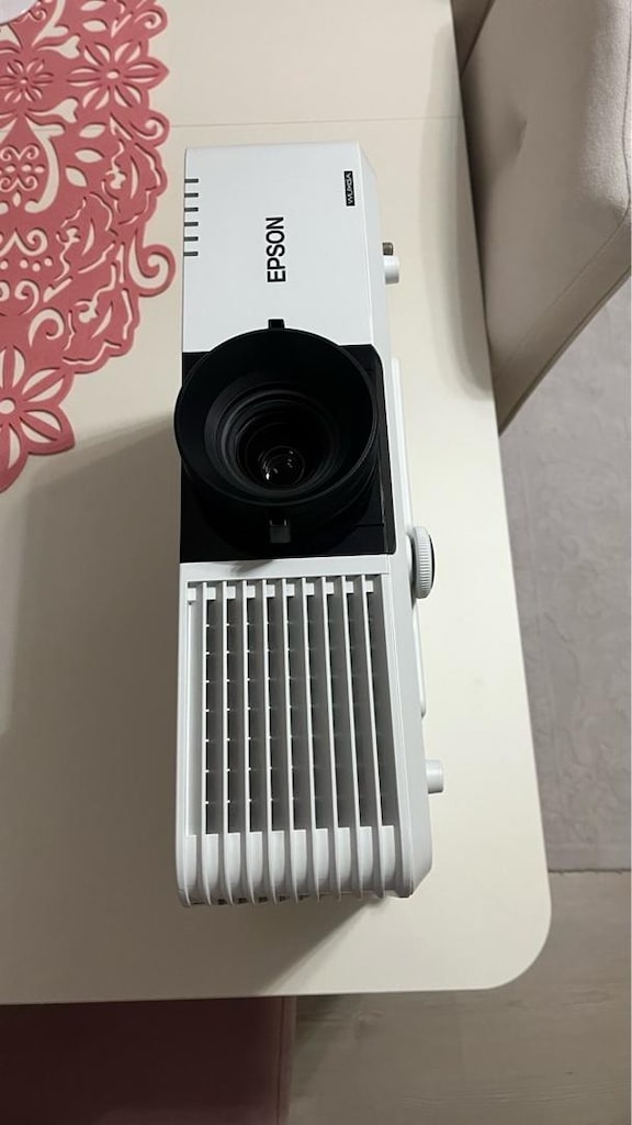 Epson EB-L400U Lazer Projeksiyon ürün çok fazla kullanılmadı - 5