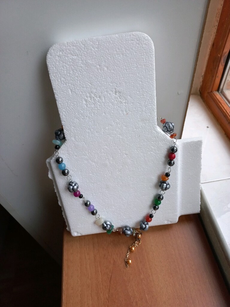çakra boncukları ve şifalı taşlardan yapılmış kolye - 2