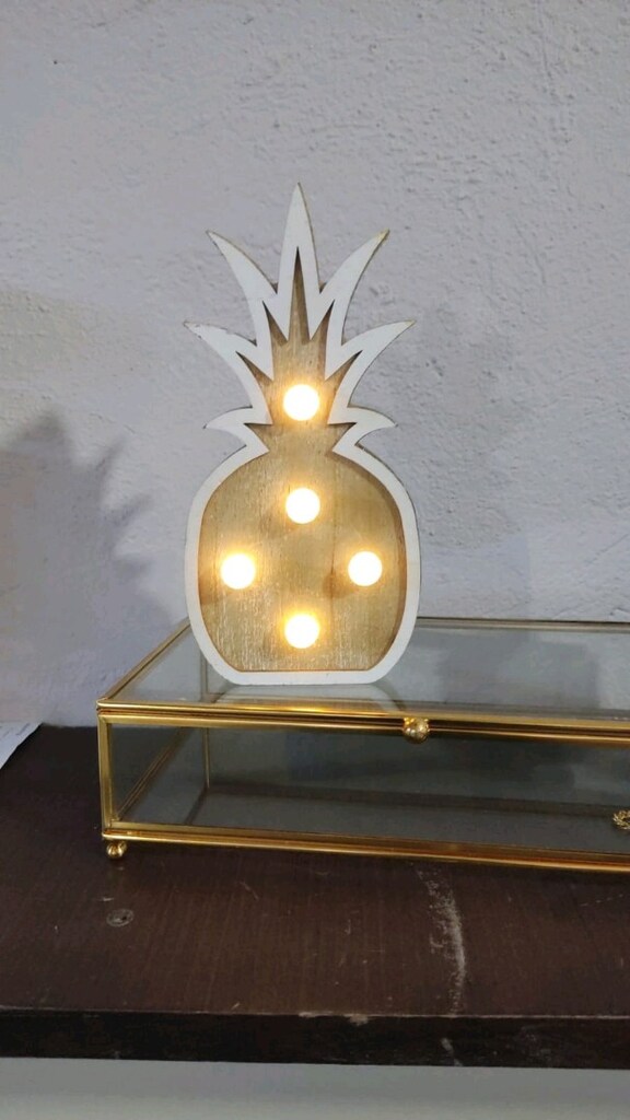 LED Işıklı Ananas Gece Lambası- piller dahil - 3