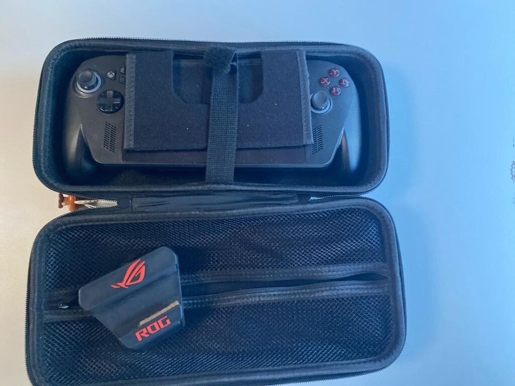 xbox rog ally x Garantisi devam ediyor yanında çantasıda verilecek - 3