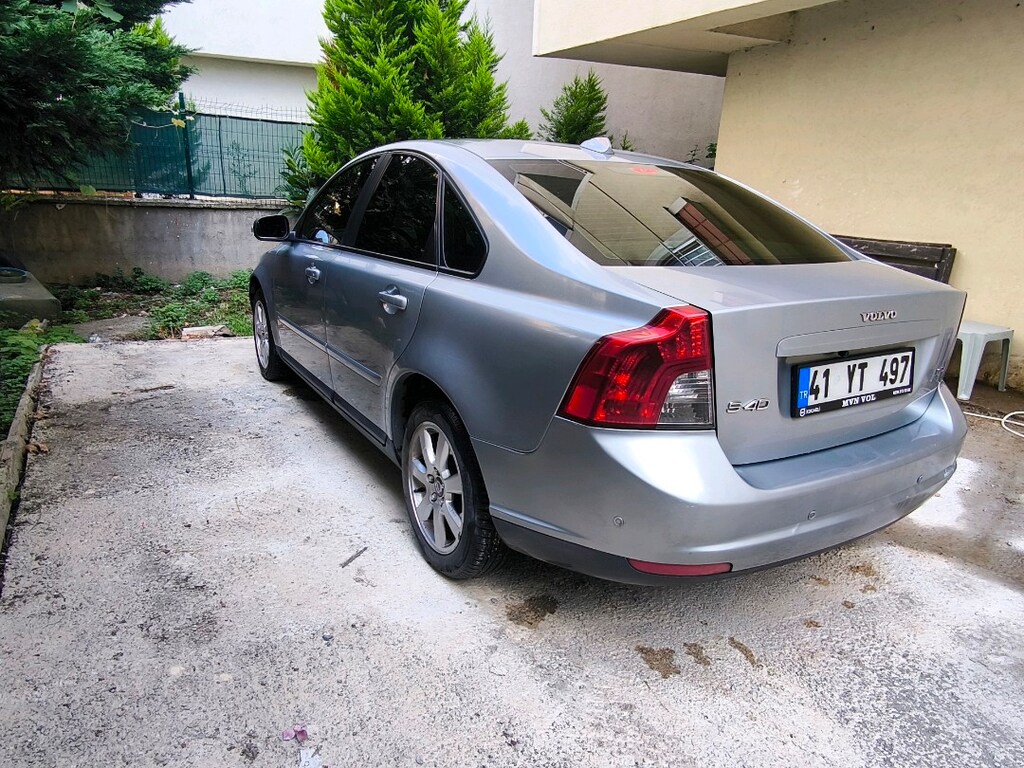 Volvo - 8