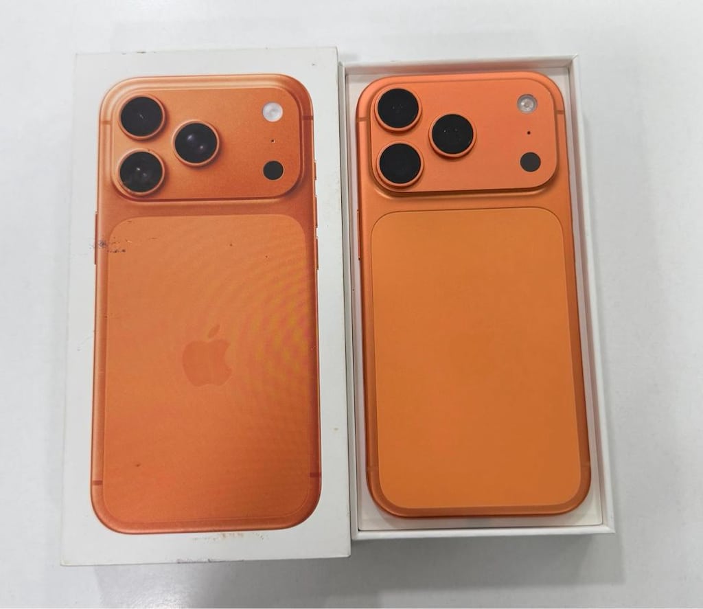 İPHONE 17 PRO 256GB TURUNCU PİL 100 19 AY GARANTİLİ KASA EKRAN 10/9 - 3