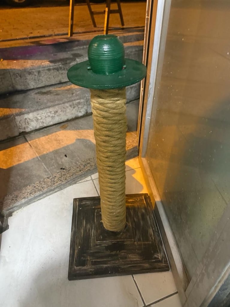 Ahşap Kedi Tırmalama Tahtası - 2