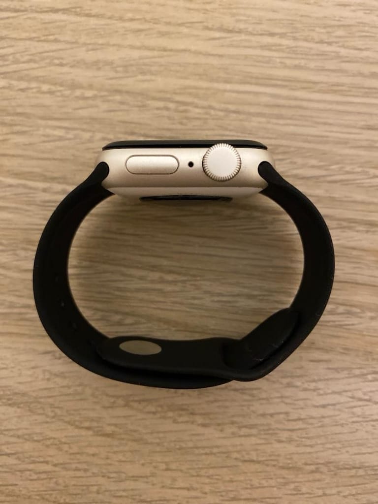 Apple Watch SE - 4
