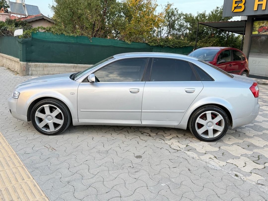 AUDİ A4 1.8T - 6
