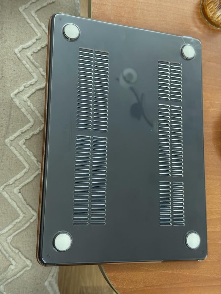 Apple MacBook Air M4 – Çok Temiz / Kılıflı & Kaplamalı / Ekstralı - 4