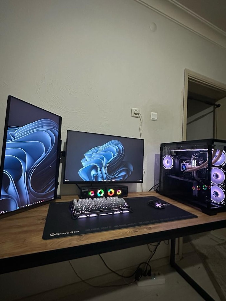 Herşey dahil Temiz 7800x3d + 4070 Super PC