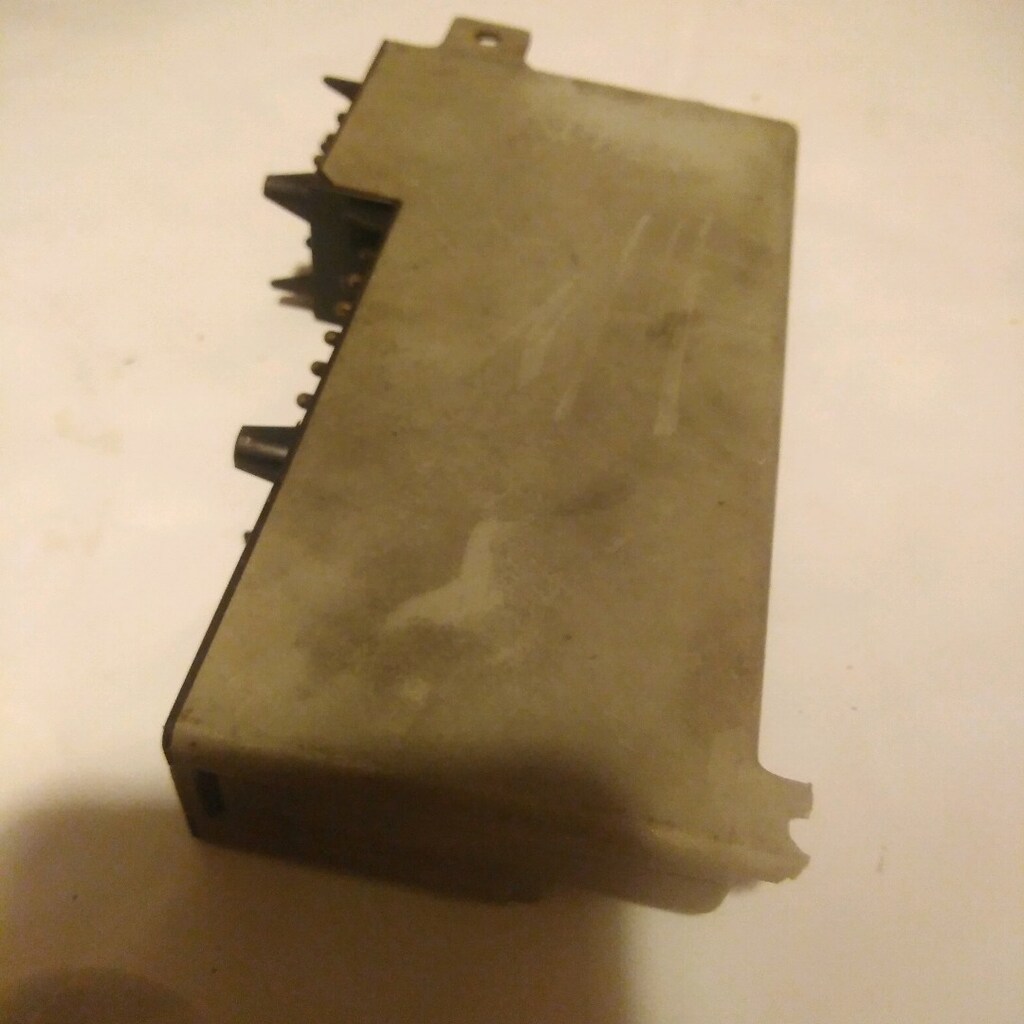 MERCEDES W126 W124 R107 ALARM UYARI KONTROL MODÜLÜ BEYİN - 4