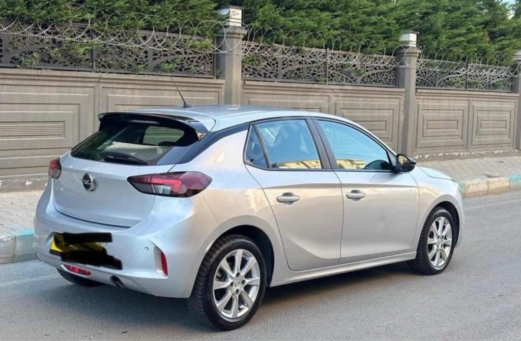 Opel Corsa 2023 model 1.2 T Edition bayandan - 4