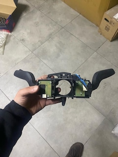 8V0953521EM AUDİ A3 SİLECEK VE SİNYAL KOLU - 2
