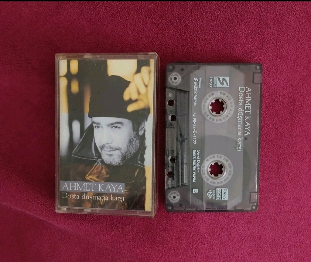 AHMET KAYA"DOSTA DÜŞMANA KARŞI" - 2