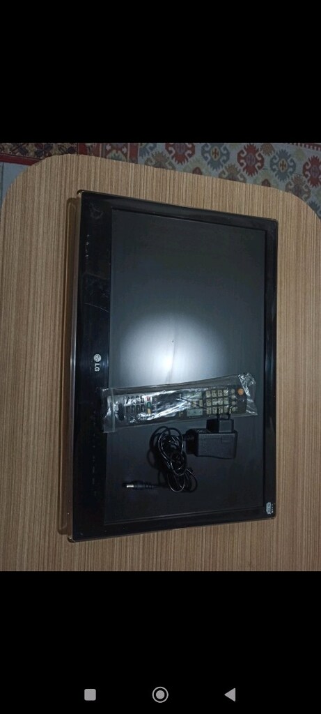Lg televizyon 40 ekran kumandasi mevcuttur herşeyi çalışıyor - 3