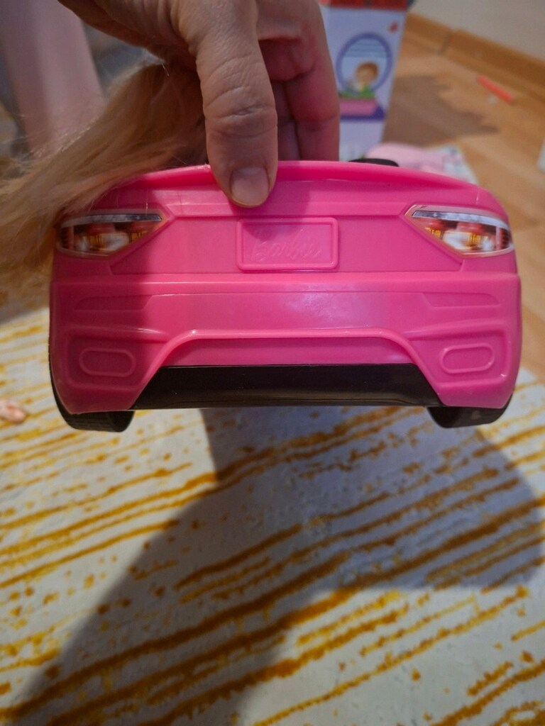 Barbie arabası - 2