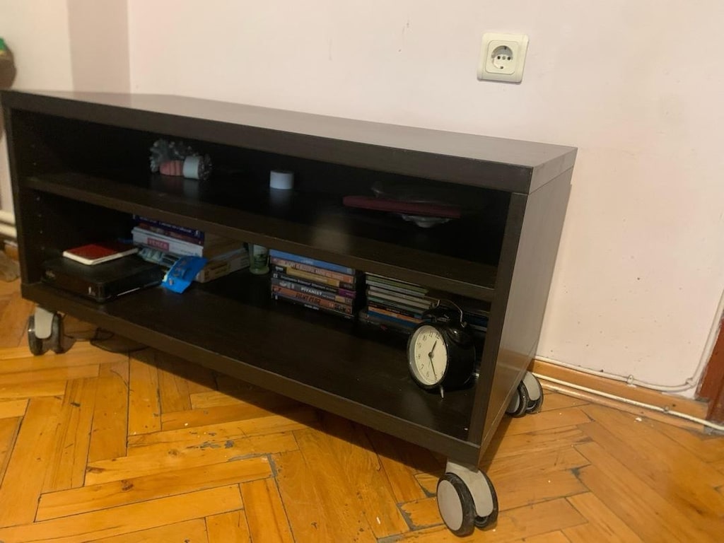 İkea tekerlekli tv sehpa - 2
