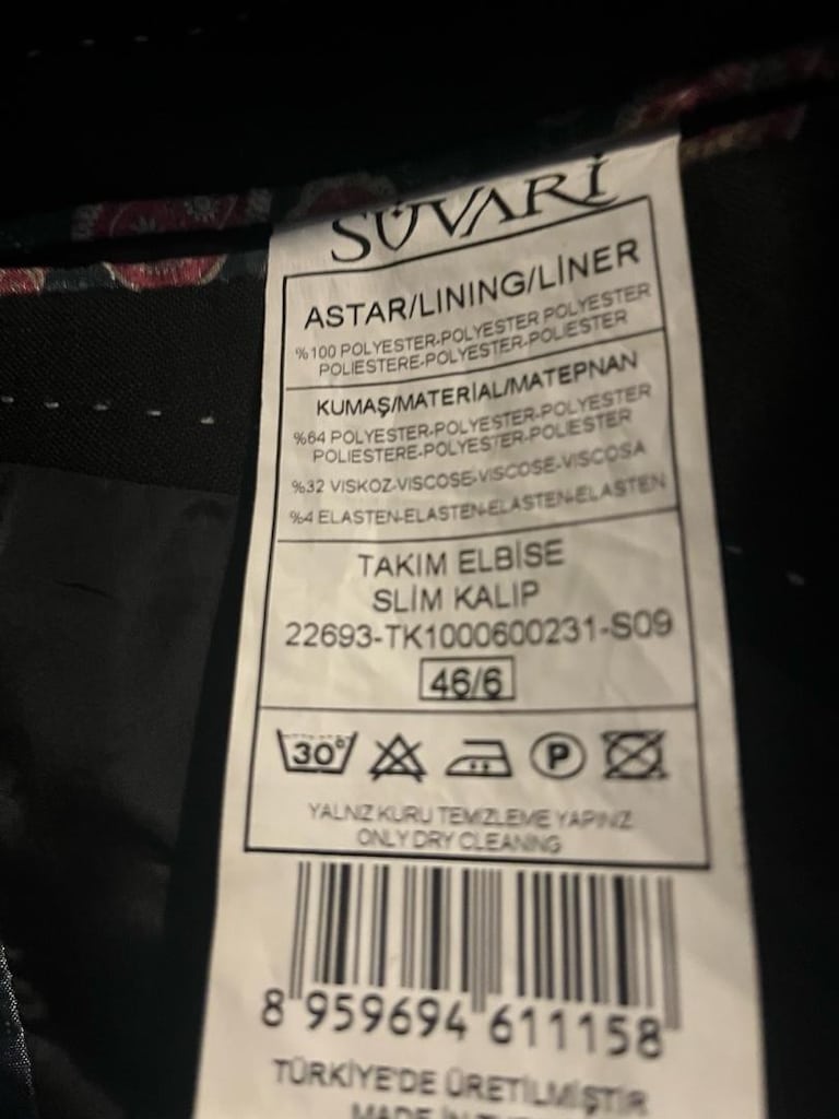 siyah takım gömleksiz pantolon ceket