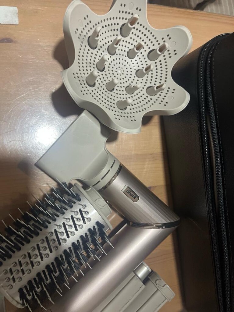 SHARK FlexStyle 5-in-1 Saç Kurutma ve Şekillendirme Sistemi - 2