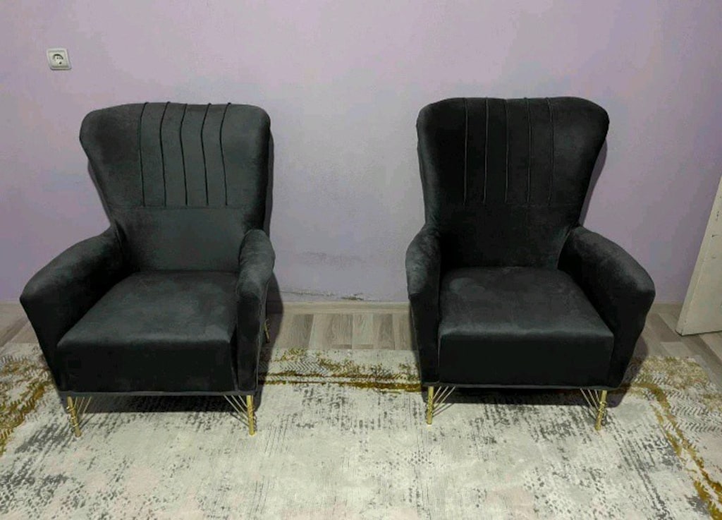 bir kanepe ve iki berjer - 2