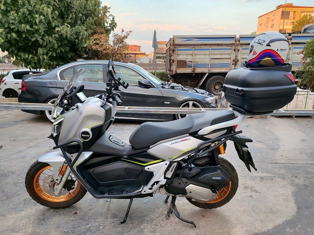 RKS REALE X 125 - 13