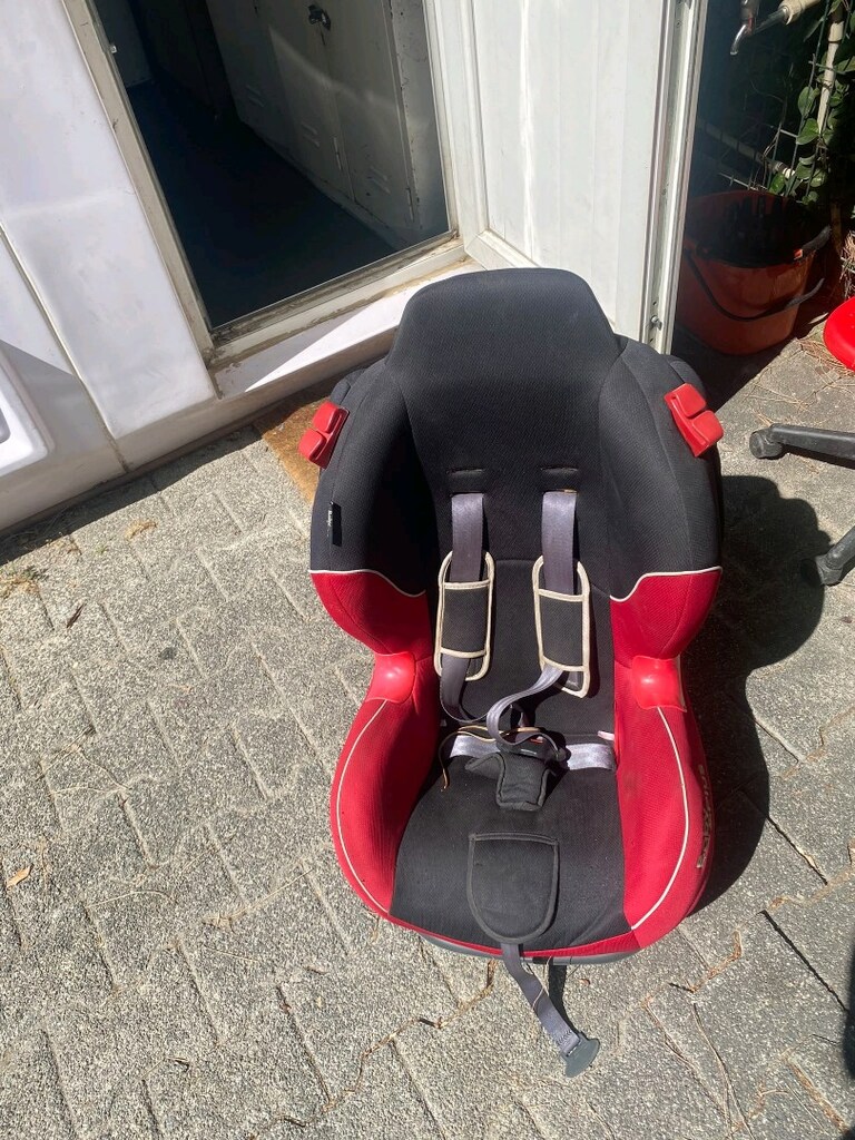 iki adet çocuk araba koltuğu temiz ikisii 1000tl - 3