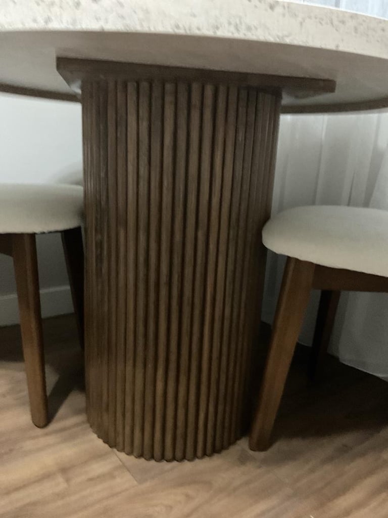 Holzwelt Masif Ahşap Hazeranlı Yuvarlak Yemek Masası Takımı - 3