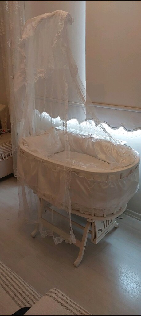 Sallanir Anne Yani Oval Beşik - 16