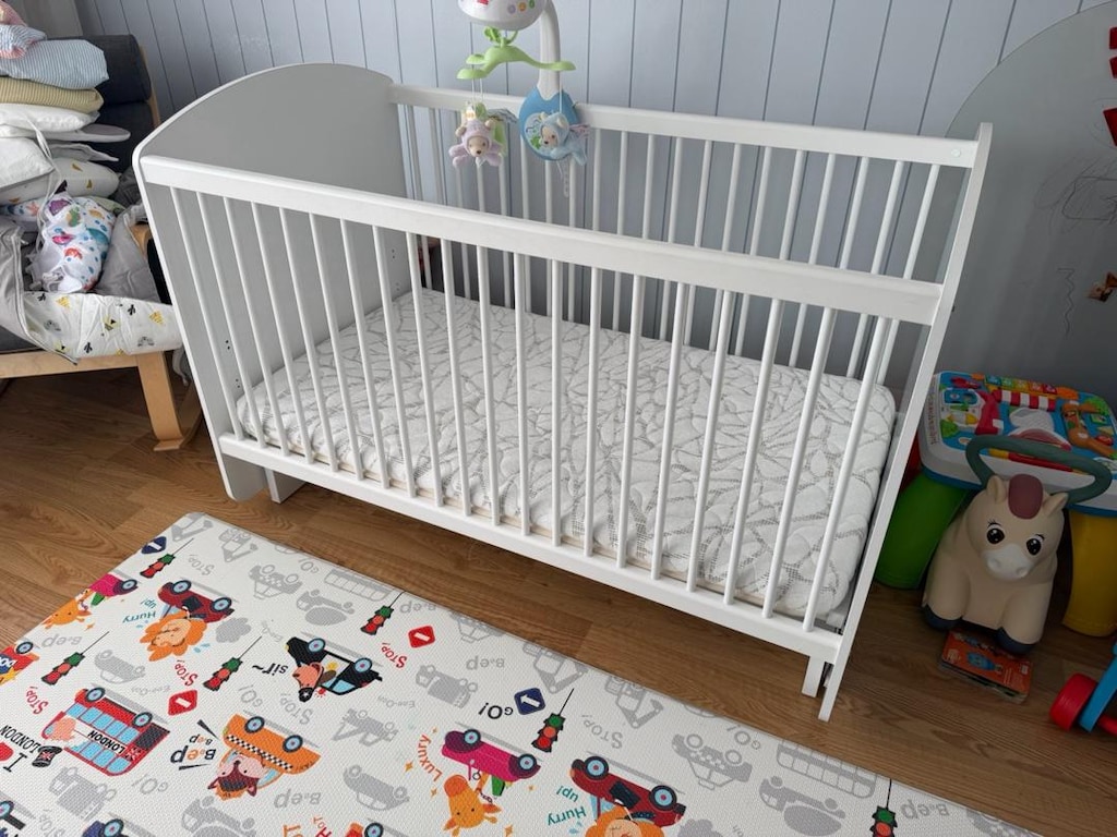 Çilek Mob. Beyaz Sallana Bebek Beşiği - 5